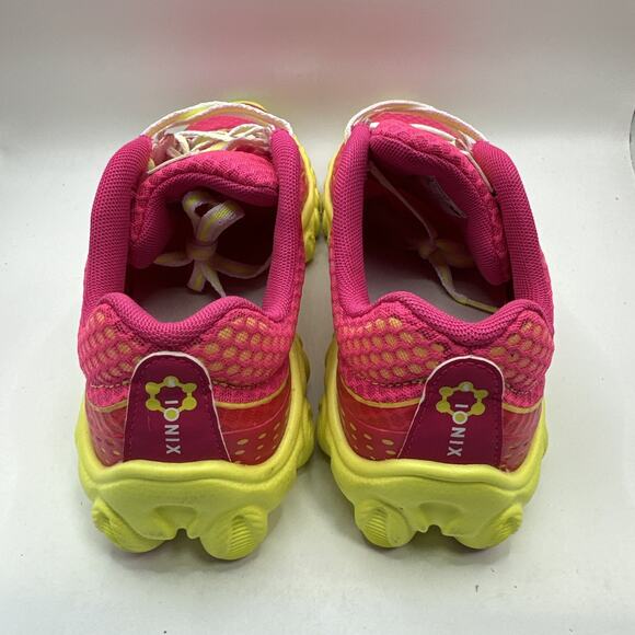 Size 5.5 - New Balance Woman's Minimus Ionix Lite 3090V2 Pink Running Shoes - Picture 5 of 9